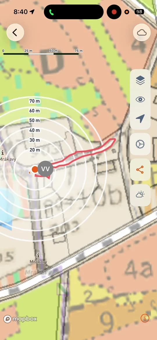 Živé sledování psa s GPS obojkem.