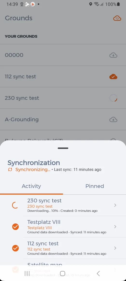 Panel synchronizace s průběhem stahování a časem posledního běhu.